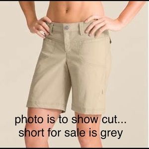 Athleta | Dipper Bermuda hiking shorts